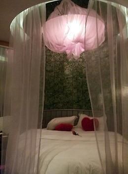 פנגואנג Miaozu Buyi Hotel מראה חיצוני תמונה