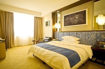 פנגואנג Miaozu Buyi Hotel מראה חיצוני תמונה