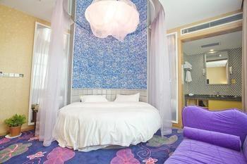 פנגואנג Miaozu Buyi Hotel מראה חיצוני תמונה